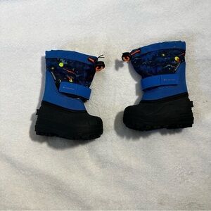 NEW! Columbia Powderbug Plus II Space Print Snow Boots Blue Boys 5 Toddler